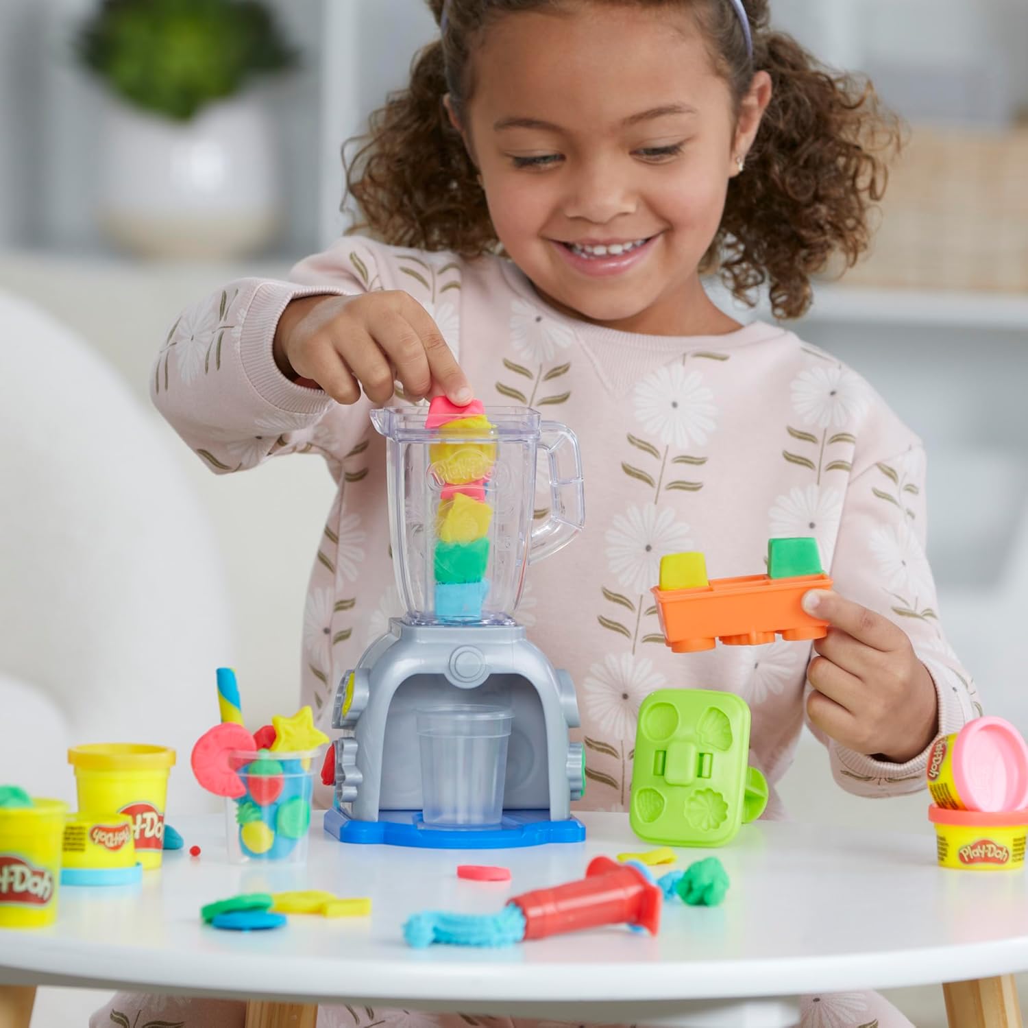 PLAY-DOH SWIRLIN SMOOTHIES BLENDER PLAYSET
